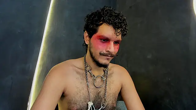 Snapshot of die_mond chatting on December 3, 2025, 5:45 pm die mond online show from December 3, 2025, 5:45 pm