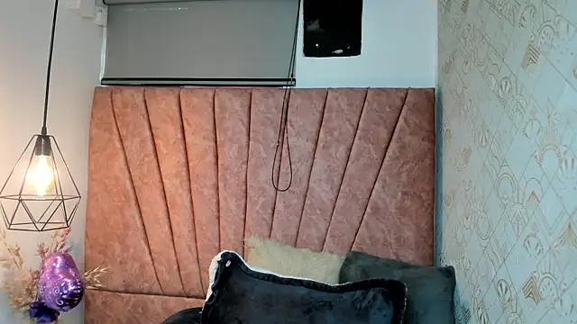 Snapshot of MarilynMiilf_ chatting on October 25, 2025, 11:53 am MarilynMiilf online show from October 25, 2025, 11:53 am