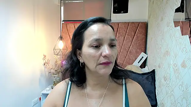 Snapshot of MarilynMiilf_ chatting on November 11, 2025, 8:58 pm MarilynMiilf online show from November 11, 2025, 8:58 pm