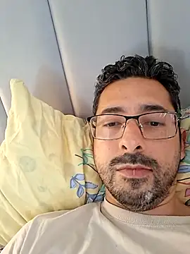 Snapshot of rafazan1313 chatting on November 26, 2025, 7:58 pm rafazan1313 online show from November 26, 2025, 7:58 pm