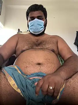 Snapshot of godmail100 chatting on October 22, 2025, 5:29 am godmail100 online show from October 22, 2025, 5:29 am