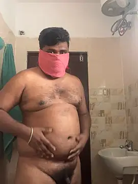 Snapshot of godmail100 chatting on January 13, 2025, 3:12 am godmail100 online show from January 13, 2025, 3:12 am