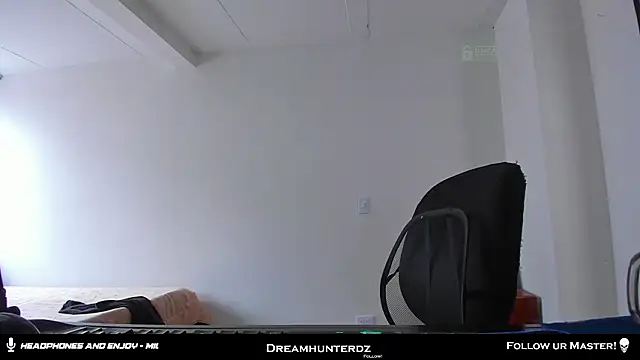 Headhunterdz online show from February 19, 2026, 8:28 pm