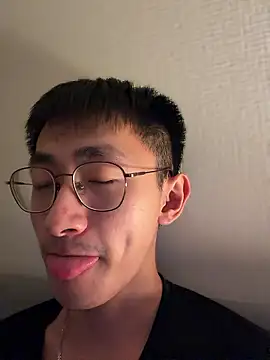 Snapshot of lewdAboyKawaii chatting on February 14, 2026, 3:34 pm lewdAboyKawaii online show from February 14, 2026, 3:34 pm