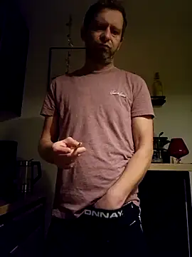 Mjn34 online show from December 3, 2025, 6:14 am