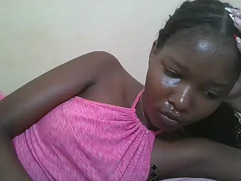 Snapshot of sexyjanett chatting on May 15, 2026, 4:32 am sexyjanett online show from May 15, 2026, 4:32 am