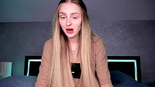 Snapshot of RIta_orr chatting on March 3, 2025, 5:09 pm RIta orr online show from March 3, 2025, 5:09 pm