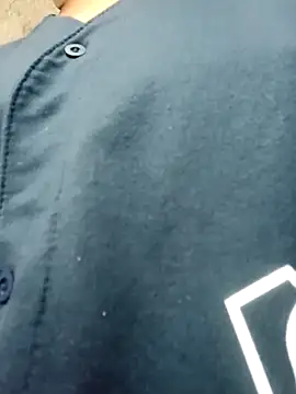 Snapshot of ValeriaSantos- chatting on March 16, 2025, 12:44 pm ValeriaSantos- online show from March 16, 2025, 12:44 pm