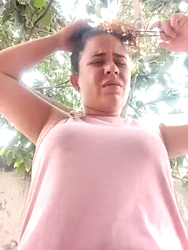 Snapshot of ValeriaSantos- chatting on March 21, 2025, 4:51 pm ValeriaSantos- online show from March 21, 2025, 4:51 pm