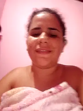 Snapshot of ValeriaSantos- chatting on March 7, 2025, 4:00 pm ValeriaSantos- online show from March 7, 2025, 4:00 pm