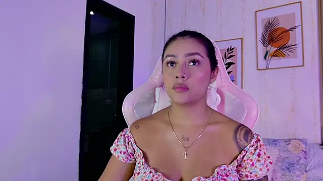 CameronCollins  online show from February 5, 2026, 7:43 pm