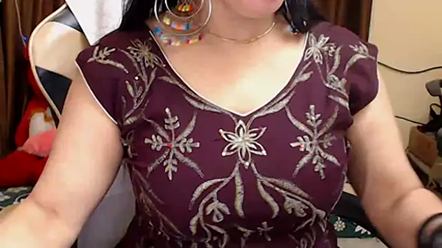 Snapshot of Naughty_Kashish chatting on December 15, 2025, 7:14 am Naughty Kashish online show from December 15, 2025, 7:14 am
