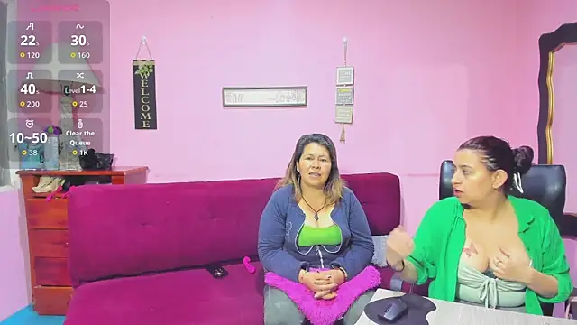 Snapshot of lesbiancuple chatting on November 16, 2025, 10:53 am lesbiancuple online show from November 16, 2025, 10:53 am