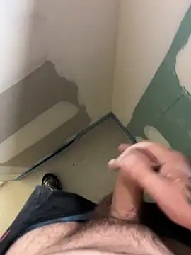 Snapshot of RenaudS-02 chatting on September 23, 2025, 7:26 am RenaudS-02 online show from September 23, 2025, 7:26 am