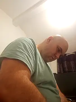 mario890605 online show from September 12, 2025, 10:42 pm