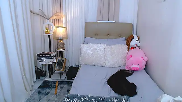 Snapshot of Mimi_Cums chatting on November 23, 2025, 11:26 pm Mimi Cums online show from November 23, 2025, 11:26 pm