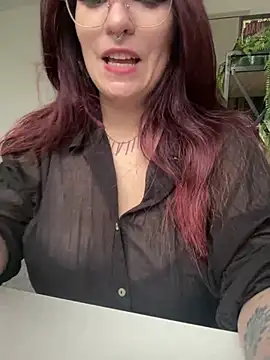 Snapshot of LunaMoongirl chatting on December 12, 2024, 10:24 am LunaMoongirl online show from December 12, 2024, 10:24 am