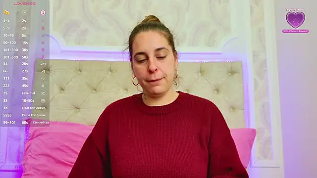 KarinaNoir online show from April 10, 2026, 4:08 am