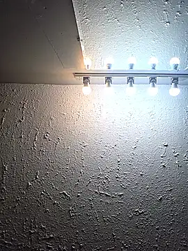 AriannaPena online show from November 13, 2025, 3:10 am