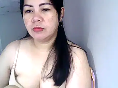 starlete69 online show from December 20, 2024, 7:39 pm