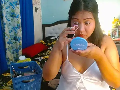 PearlOfAsia21 online show from November 25, 2025, 7:30 am