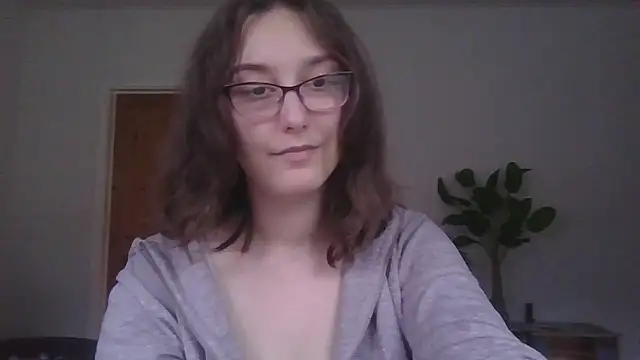 Snapshot of NaughtyRapunzel7 chatting on December 2, 2024, 12:13 pm NaughtyRapunzel7 online show from December 2, 2024, 12:13 pm