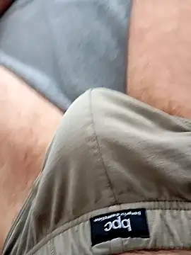 mickzizi online show from December 5, 2024, 10:28 am