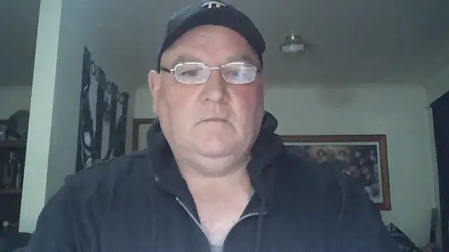 HOTANAL online show from November 3, 2025, 9:40 pm