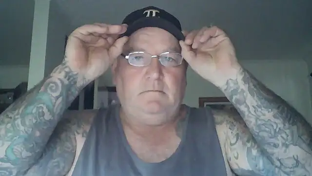 HOTANAL online show from December 4, 2025, 9:58 pm