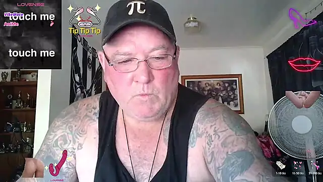 Snapshot of HOTANAL chatting on February 11, 2026, 12:32 am HOTANAL online show from February 11, 2026, 12:32 am