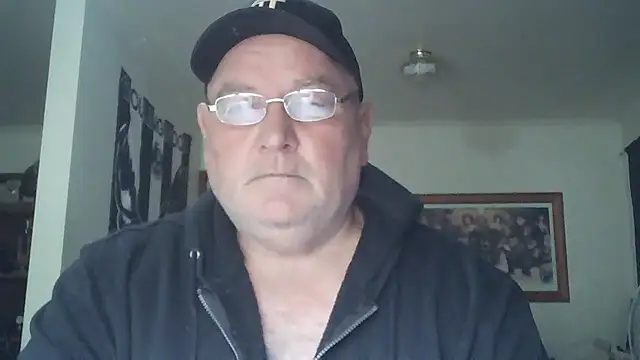 HOTANAL online show from October 31, 2025, 10:38 pm