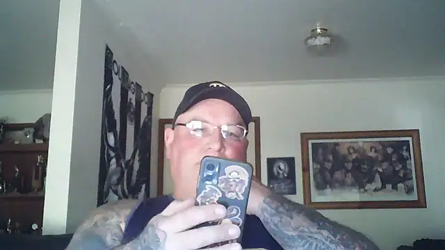 Snapshot of HOTANAL chatting on December 20, 2025, 2:25 am HOTANAL online show from December 20, 2025, 2:25 am