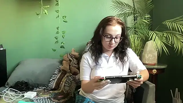 Snapshot of sweetandwet_daddy chatting on October 6, 2025, 5:35 pm sweetandwet daddy online show from October 6, 2025, 5:35 pm