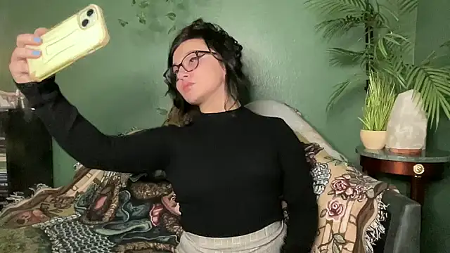 Snapshot of sweetandwet_daddy chatting on September 29, 2025, 6:20 am sweetandwet daddy online show from September 29, 2025, 6:20 am