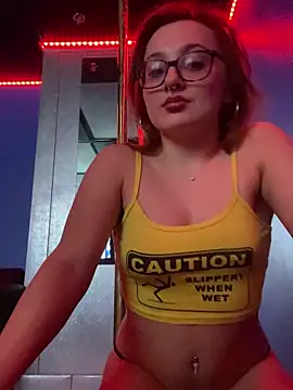 Snapshot of sweetandwet_daddy chatting on March 15, 2025, 7:53 am sweetandwet daddy online show from March 15, 2025, 7:53 am