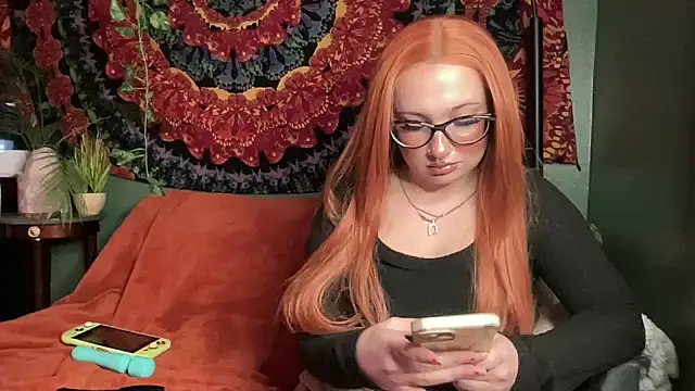 Snapshot of sweetandwet_daddy chatting on February 4, 2026, 12:55 pm sweetandwet daddy online show from February 4, 2026, 12:55 pm