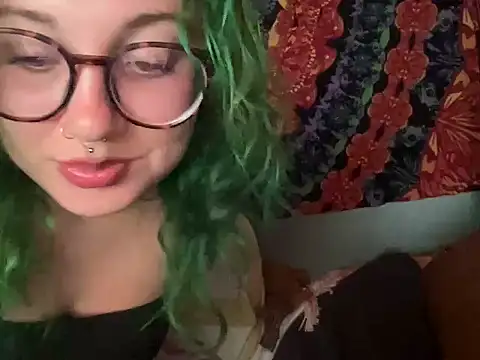 Snapshot of sweetandwet_daddy chatting on July 3, 2026, 2:51 am sweetandwet daddy online show from July 3, 2026, 2:51 am