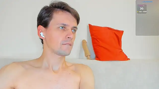 Snapshot of Jasper_Sun chatting on October 23, 2025, 8:40 pm Jasper Sun online show from October 23, 2025, 8:40 pm