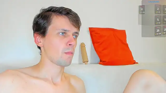 Snapshot of Jasper_Sun chatting on October 3, 2025, 9:05 pm Jasper Sun online show from October 3, 2025, 9:05 pm