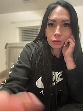 annablisss online show from February 20, 2026, 12:07 am