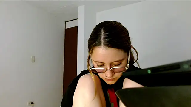 Juls winter  online show from March 7, 2026, 8:58 pm