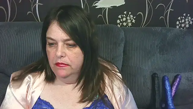 Snapshot of HouseWifeWhore_Milf chatting on April 21, 2026, 3:29 pm HouseWifeWhore Milf online show from April 21, 2026, 3:29 pm