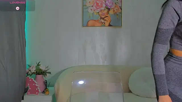 Sarabecker online show from May 22, 2026, 8:56 am