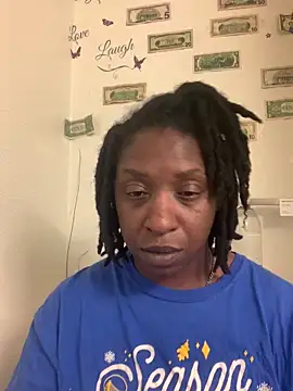 markquanna online show from June 16, 2026, 2:22 am
