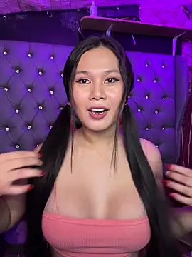 stacey wills44 online show from April 13, 2026, 7:18 pm