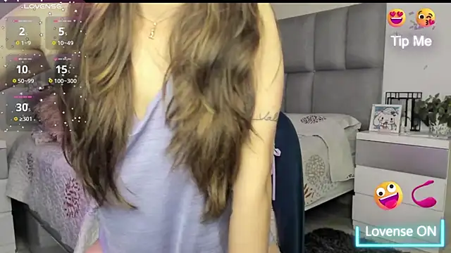 Snapshot of Charlotte7-7 chatting on November 27, 2025, 1:17 am Charlotte7-7 online show from November 27, 2025, 1:17 am