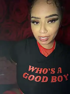 Snapshot of CarmelaAnthony chatting on May 29, 2026, 11:11 pm CarmelaAnthony online show from May 29, 2026, 11:11 pm