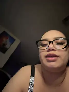 Snapshot of CarmelaAnthony chatting on January 4, 2025, 2:46 pm CarmelaAnthony online show from January 4, 2025, 2:46 pm