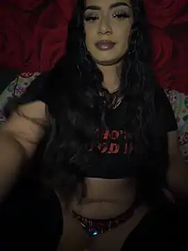 Snapshot of CarmelaAnthony chatting on December 17, 2025, 2:00 pm CarmelaAnthony online show from December 17, 2025, 2:00 pm