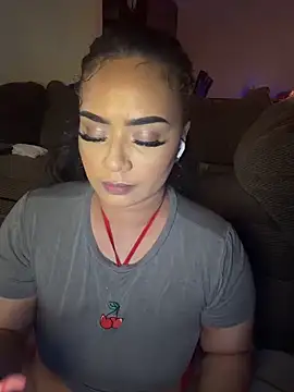 Snapshot of CarmelaAnthony chatting on December 14, 2025, 2:00 pm CarmelaAnthony online show from December 14, 2025, 2:00 pm